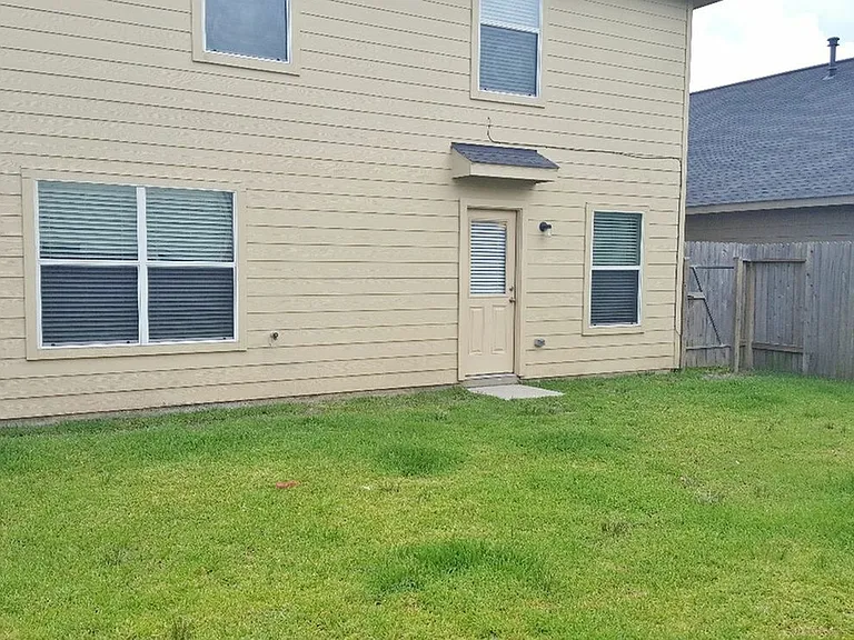 2439 Jonahs Way — Photo 5