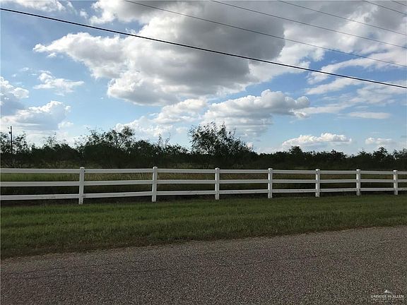 4th image of 35513 Aggie Dr
