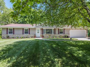 12942 N Phillip Dr, Mequon, WI 53097