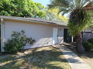 6801 Tiki Ln APT 4, Pensacola, FL 32503
