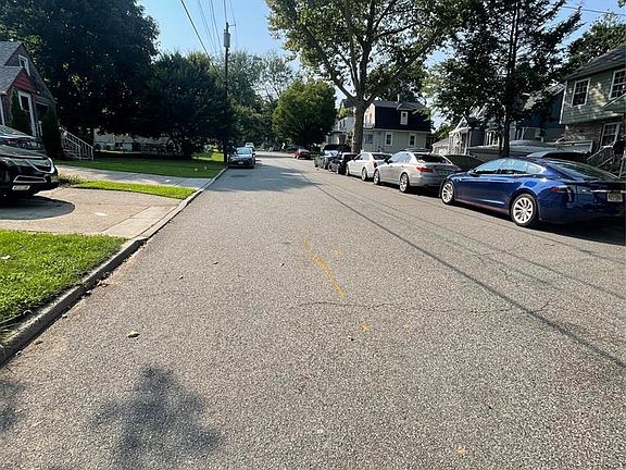 2nd image of 80 Circle Dr