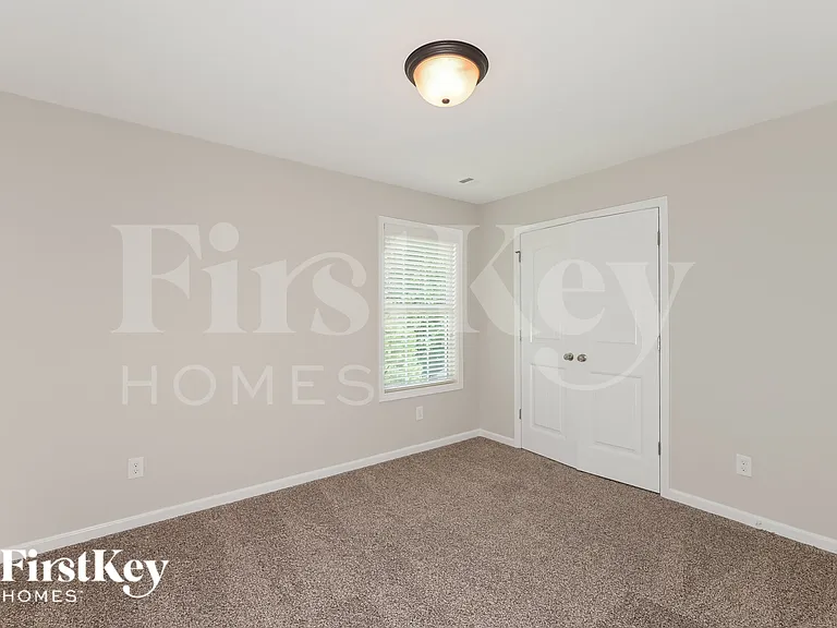 6275 Cove Creek Dr — Photo 11