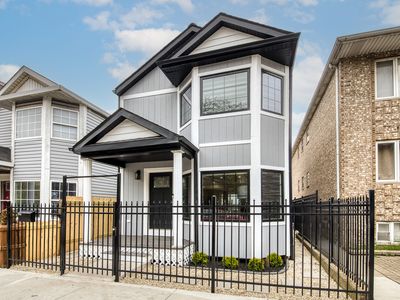 1715 S Ruble St, Chicago, IL, 60616