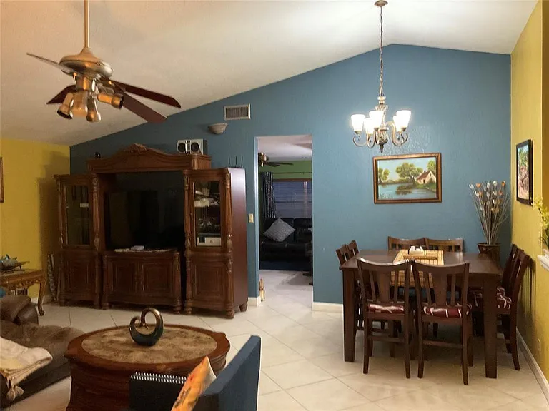 4770 NW 85th Ave — Photo 10