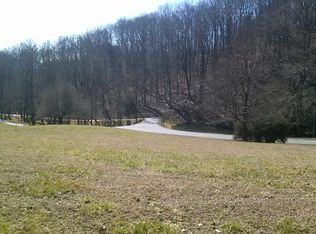 48 Foxfire Dr, Hayesville, NC 28904