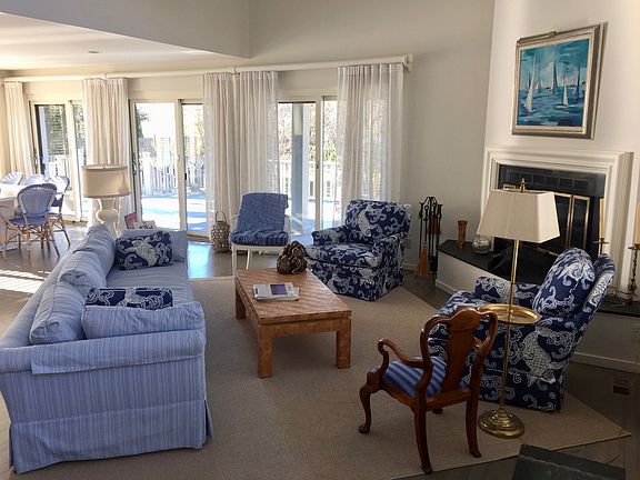 3rd image of 5 Ocean Ave
