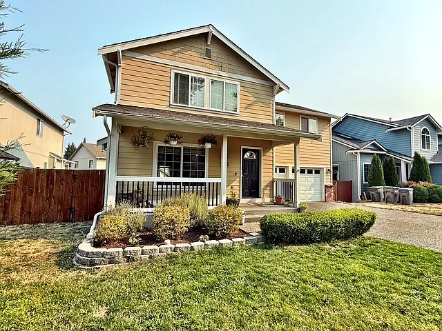 2988 NE Loyola St — Photo 34