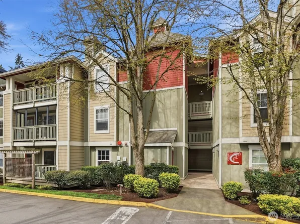 7711 NE 175th Street #C103, Kenmore, WA 98028