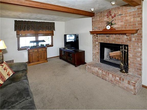 5th image of 223 Rizzi Dr