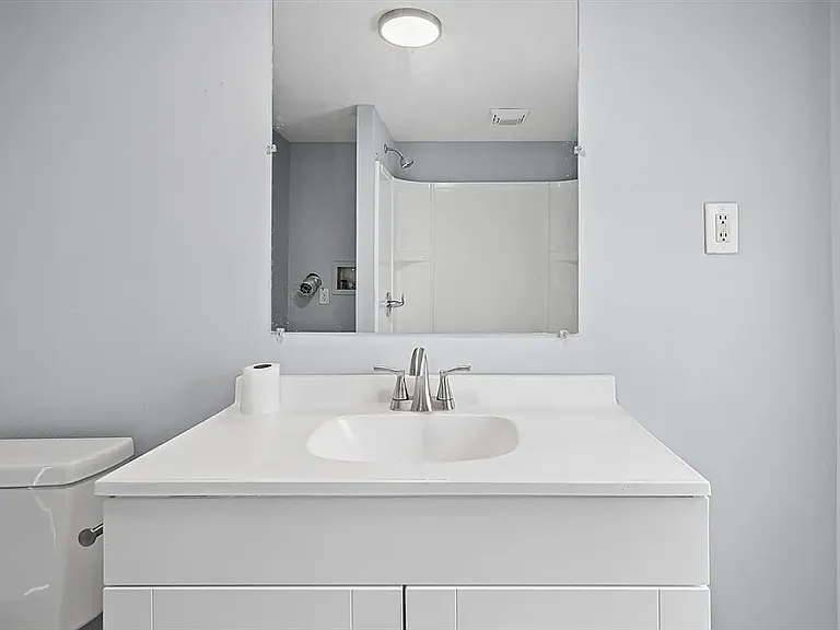 111 Gershom Ave #3 — Photo 5