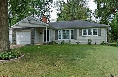 1st image of 823 Yosemite Dr