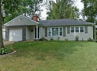 823 Yosemite Dr, Saint Louis, MO 63122