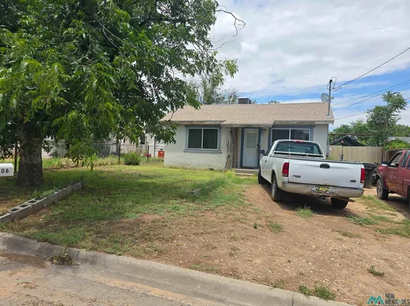 2306 Wyoming St, Carlsbad, NM 88220