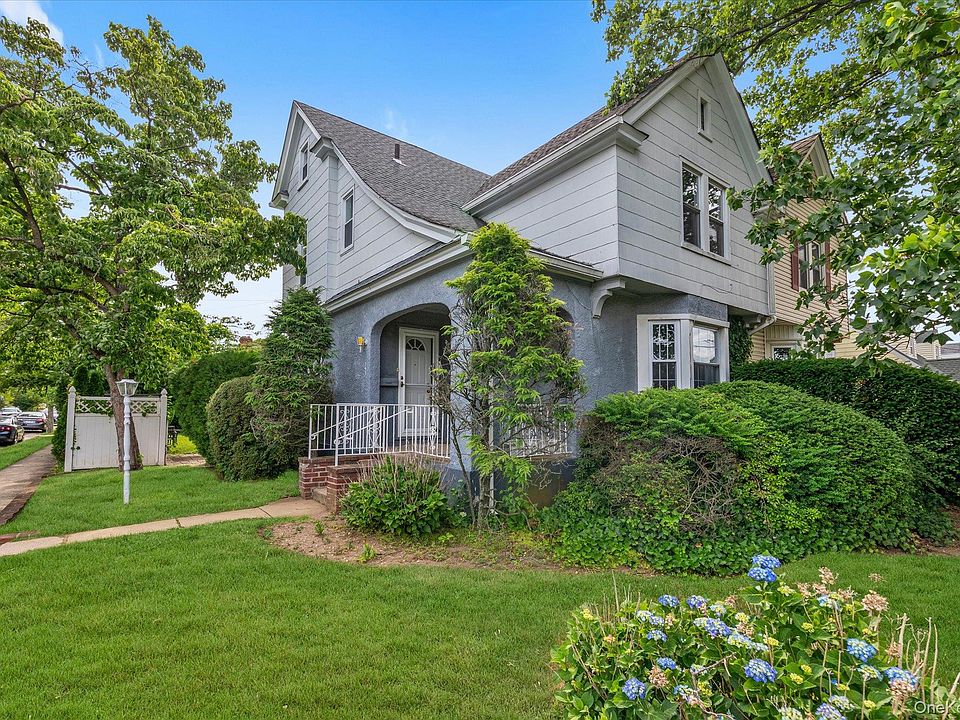 1st image of 343 Nassau Boulevard