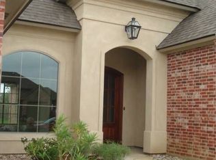 120 Huttingtower Ln, Lafayette, LA 70508