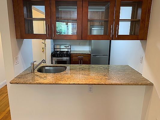 1st image of 29 Cooper St APT 2D