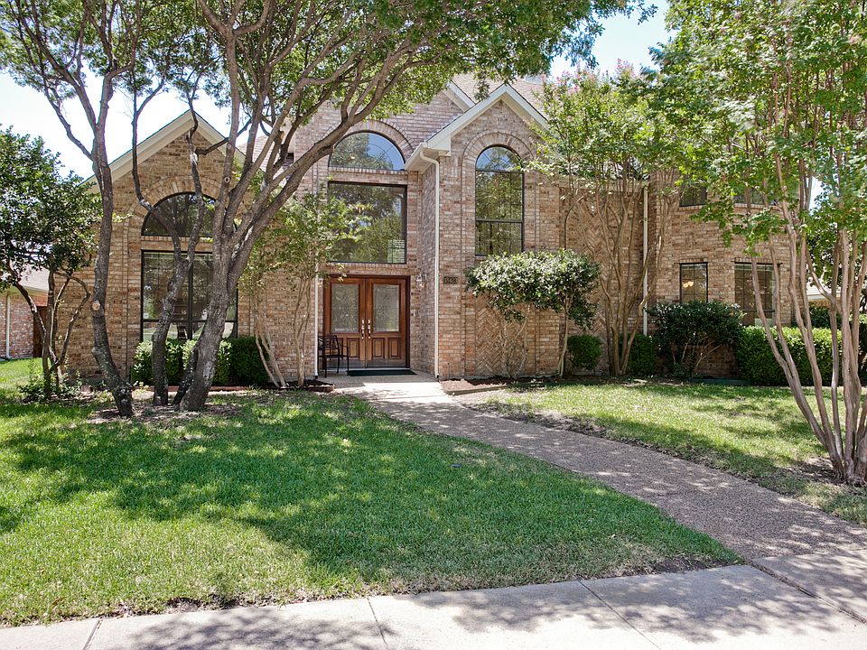 1st image of 18423 Park Grove Ln