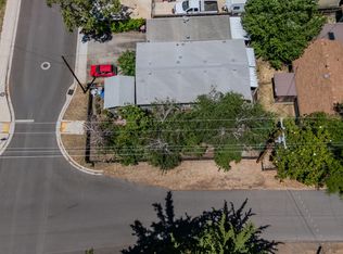 110 W 5th St, Phoenix, OR 97535