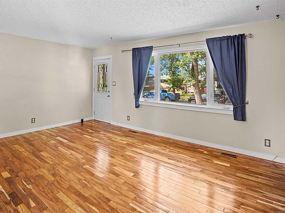 5th image of 4513 W 67th St