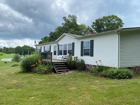 3rd image of 312 Molasses Ln