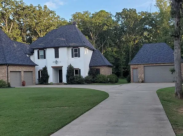 232 E Ridge Dr, Benton, LA 71006