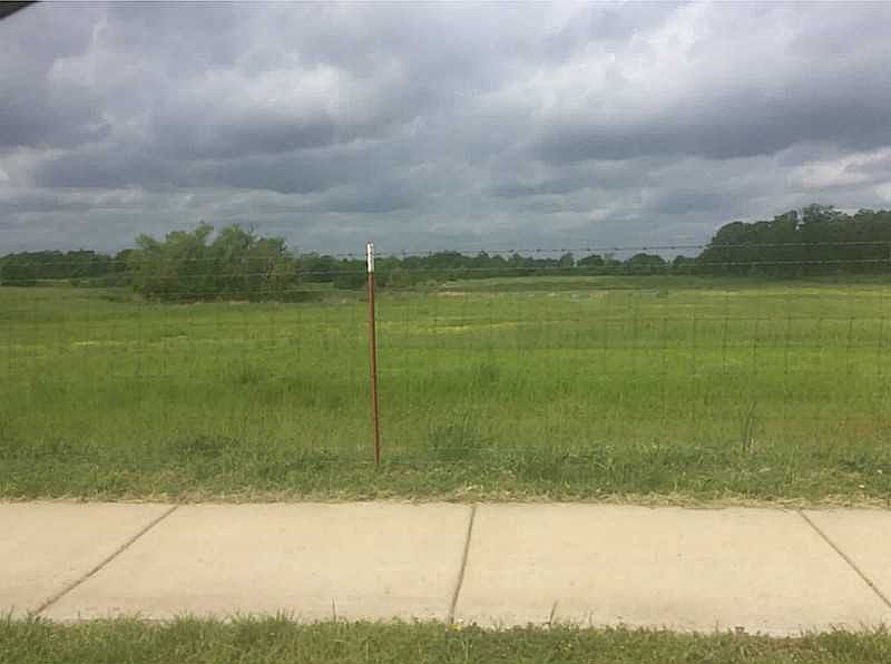 2nd image of N Hico St