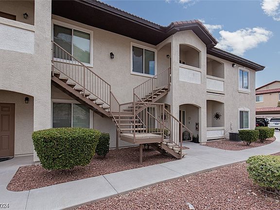 2nd image of 3515 Cactus Shadow St Unit 203
