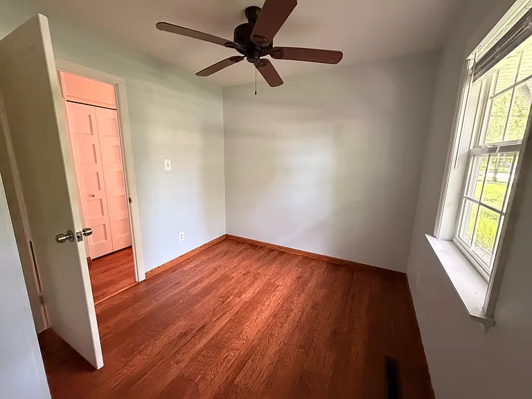 1905 Alton Dr — Photo 11
