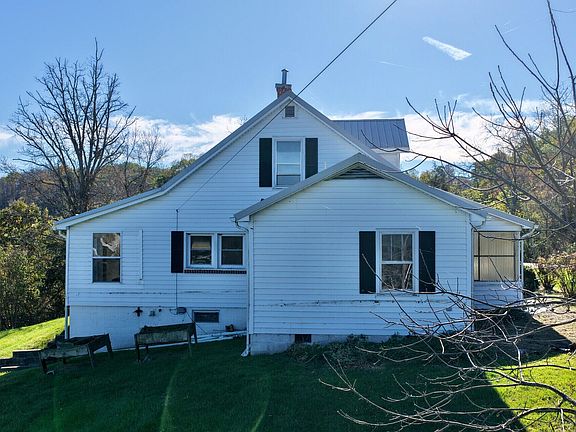 4th image of 6350 Seneca Trl N