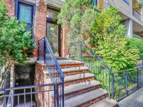 70 Park Avenue image 20 of 21