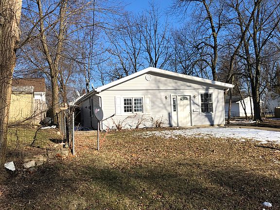 3rd image of 1604 S Roosevelt Ave