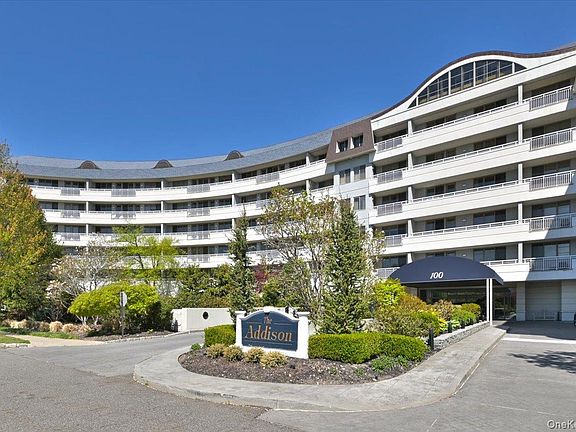 2nd image of 100 Harborview Drive #555
