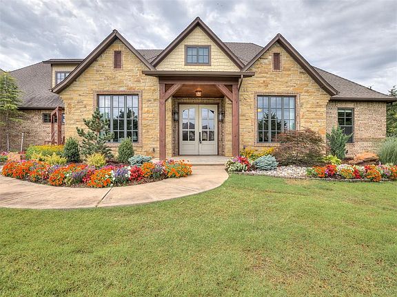 5th image of 1117 Abberly Cir