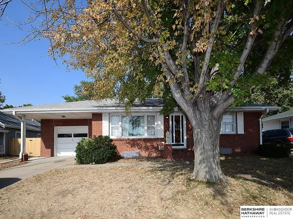 4310 Vine St, Lincoln, NE 68503