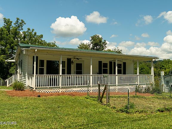 3rd image of 2125 Harris Rd