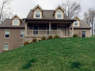 2554 Lebanon Rd, Manheim, PA 17545