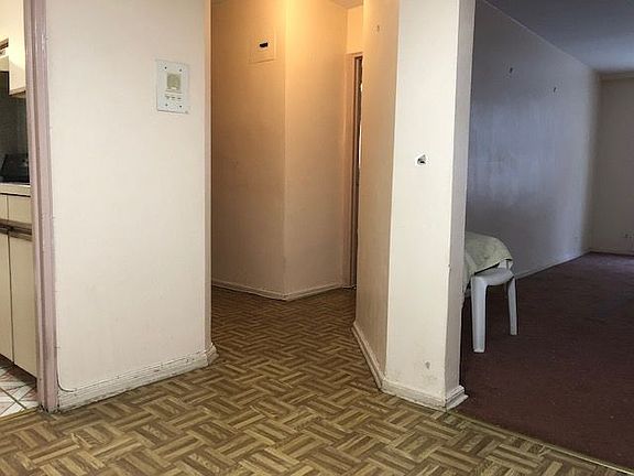 2nd image of 1840 E 13th St APT 1N