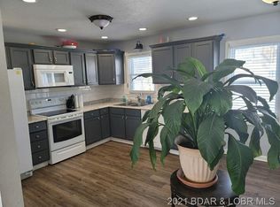 511 S Ava Ave, Eldon, MO 65026