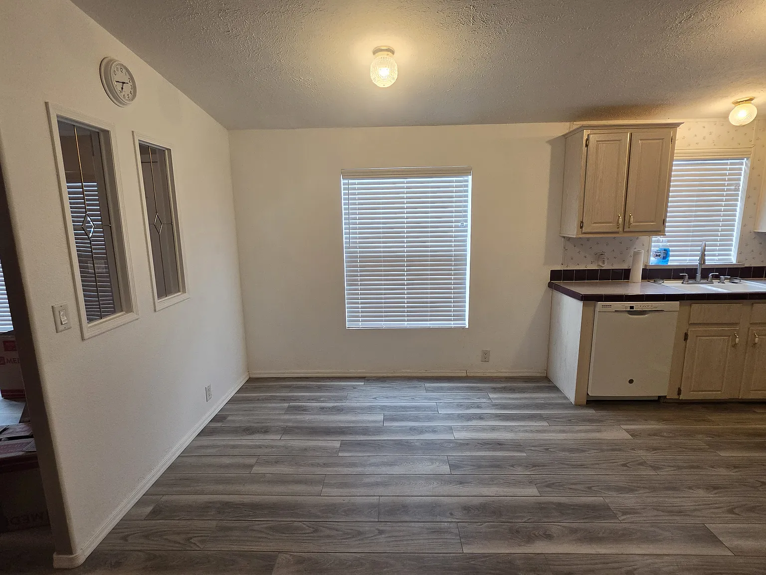 3 bed, 1600 sqft, $1,850 — Photo 3