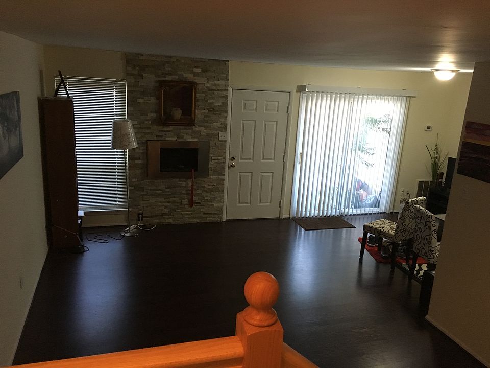 1st image of 3839 El Camino Pl