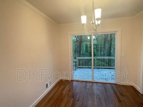5th image of 645 Mount Victoria Pl