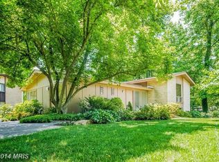 14524 Woodcrest Dr, Rockville, MD 20853