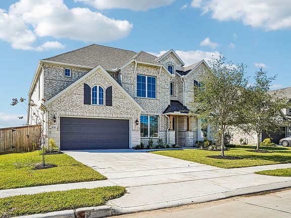 2nd image of 5232 Autumn Hills Trl