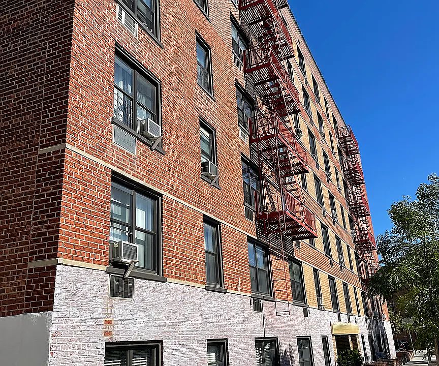 2nd image of 877 Bay Ridge Ave APT 4A
