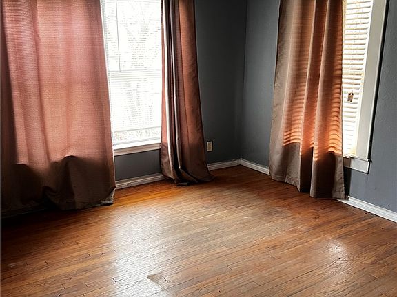 3rd image of 4101 College Main St