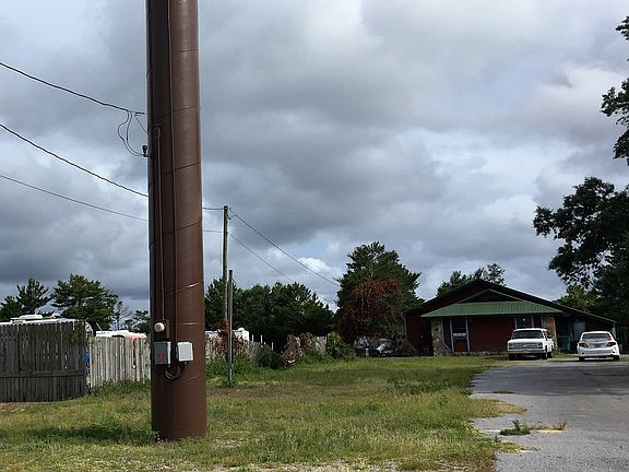 2nd image of 3395 W Highway 98