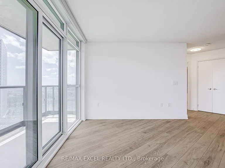30 Gibbs Rd #1407 — Photo 20