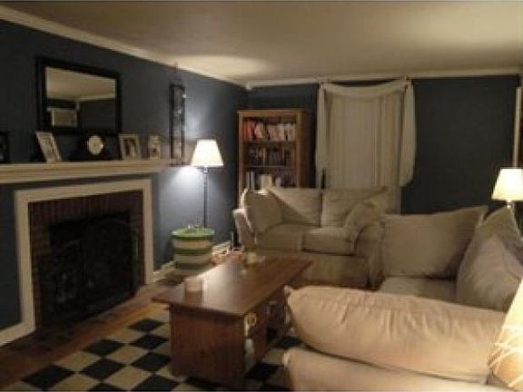 2nd image of 68 Hollow Haven Dr