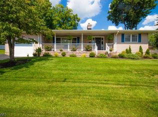 4 Birch Dr, Newton, NJ 07860