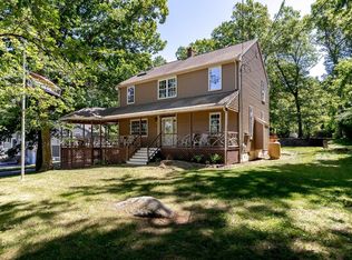 146 Mendon St, Blackstone, MA 01504